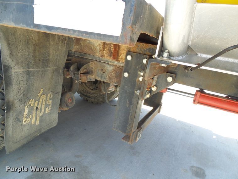 image for item DI0500 1985 Chevrolet C60 flatbed truck