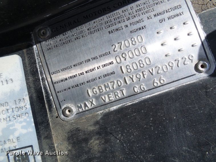 image for item DI0500 1985 Chevrolet C60 flatbed truck