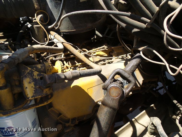 image for item DI0500 1985 Chevrolet C60 flatbed truck