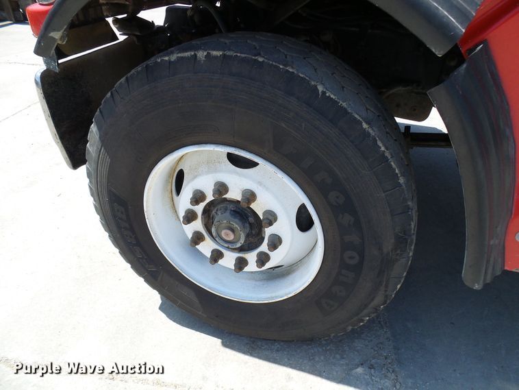 image for item DI0501 2002 Sterling L Series dump truck