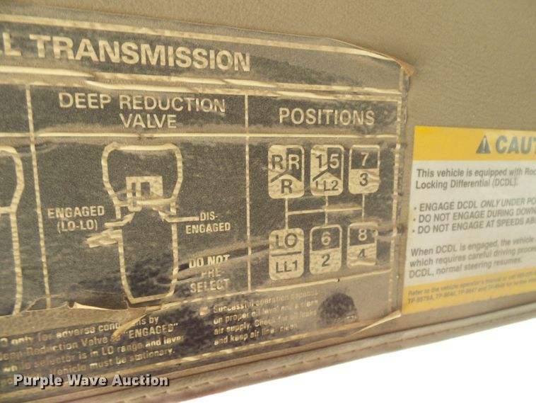 image for item DI0501 2002 Sterling L Series dump truck