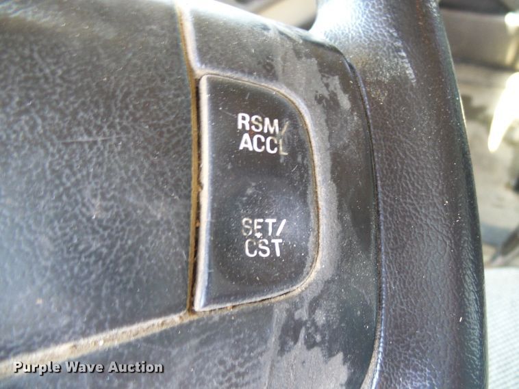 image for item DI0501 2002 Sterling L Series dump truck