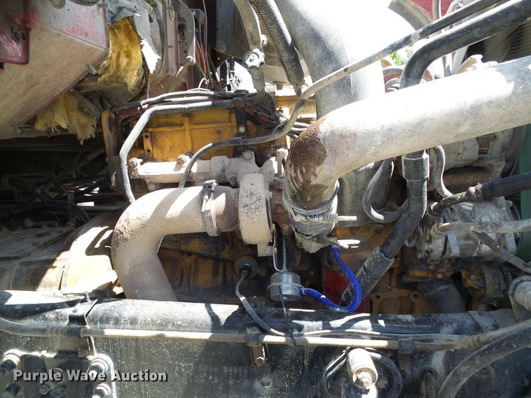 image for item DI0501 2002 Sterling L Series dump truck