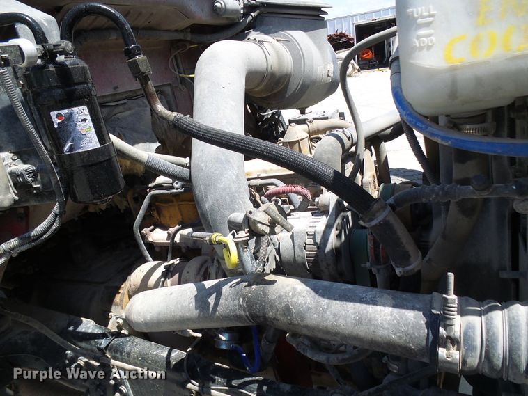 image for item DI0501 2002 Sterling L Series dump truck