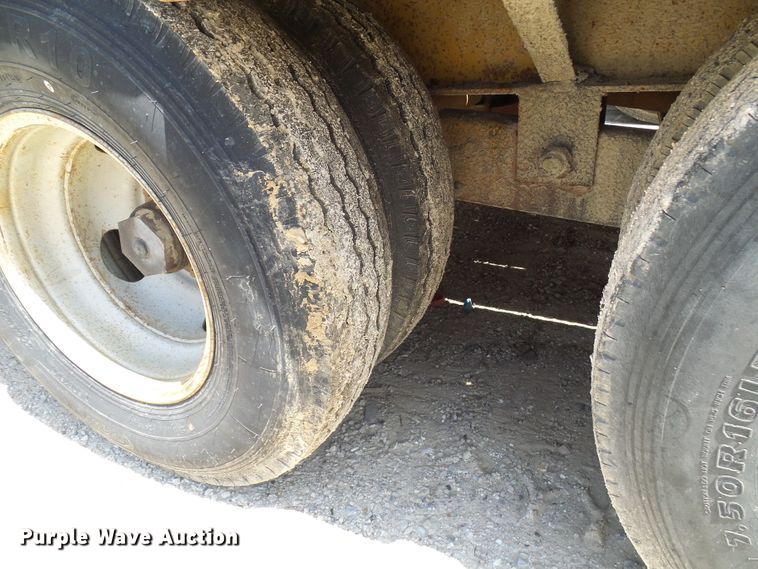 image for item DI0507 1994 Maxwell equipment trailer