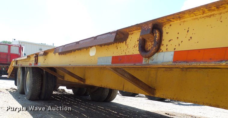 image for item DI0509 1996 Belshe DT235 equipment trailer