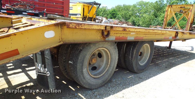 image for item DI0509 1996 Belshe DT235 equipment trailer