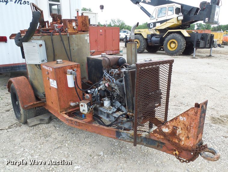 image for item DI0512 1998 Crafco SS125 melter applicator