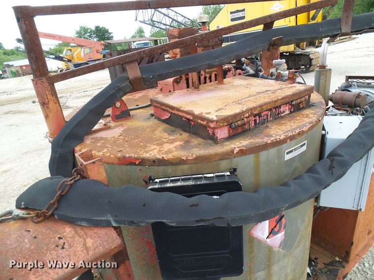 image for item DI0512 1998 Crafco SS125 melter applicator