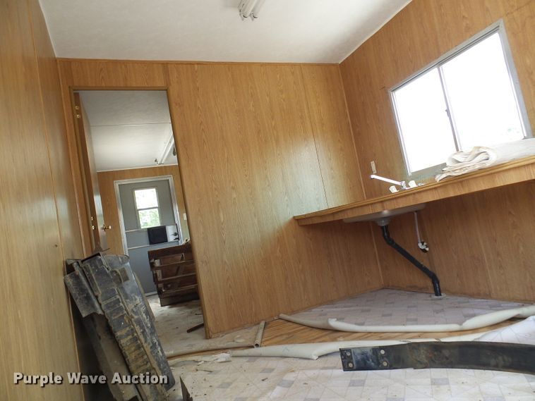 image for item DI0514 2000 Playmor office trailer