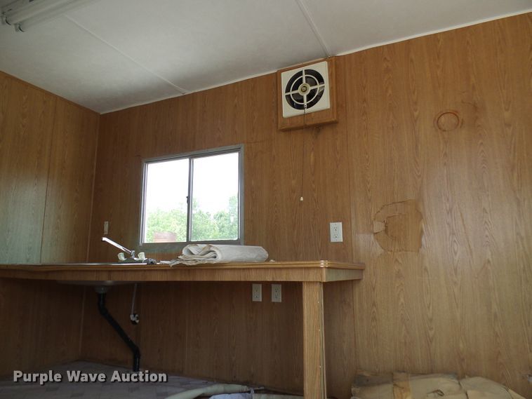 image for item DI0514 2000 Playmor office trailer