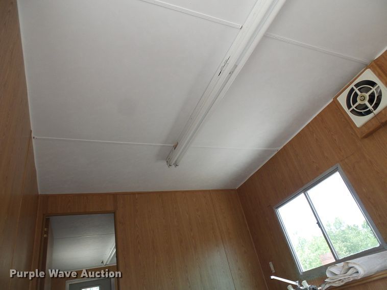 image for item DI0514 2000 Playmor office trailer