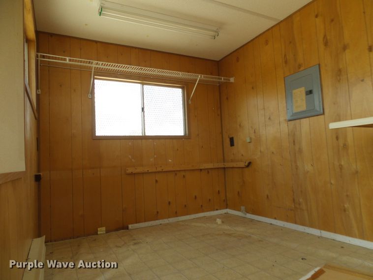 image for item DI0515 1998 Turb office trailer