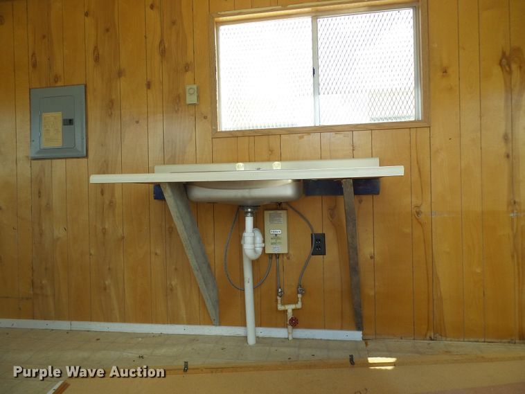 image for item DI0515 1998 Turb office trailer