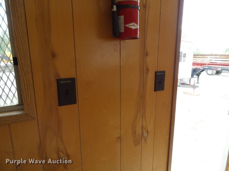 image for item DI0515 1998 Turb office trailer