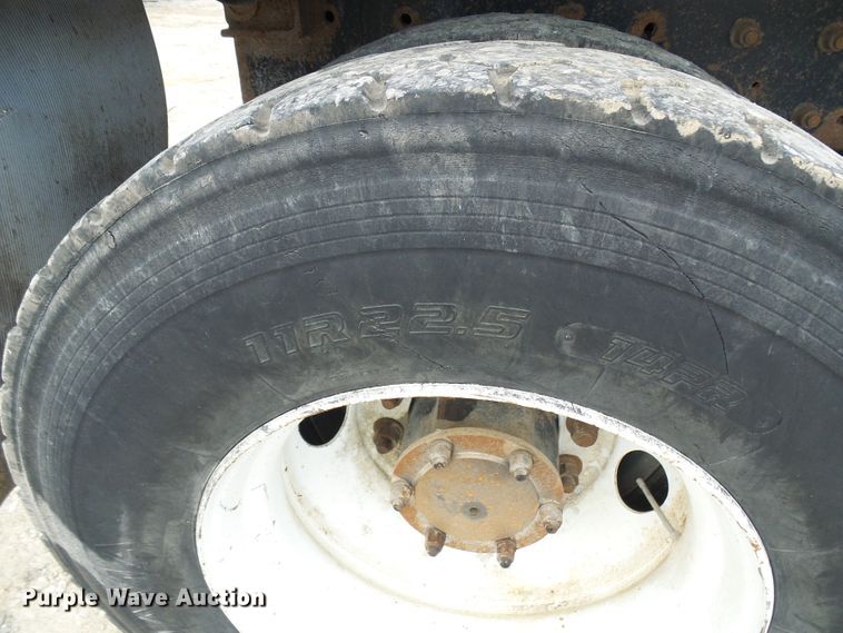 image for item DI0516 2000 Mack RD688S dump truck