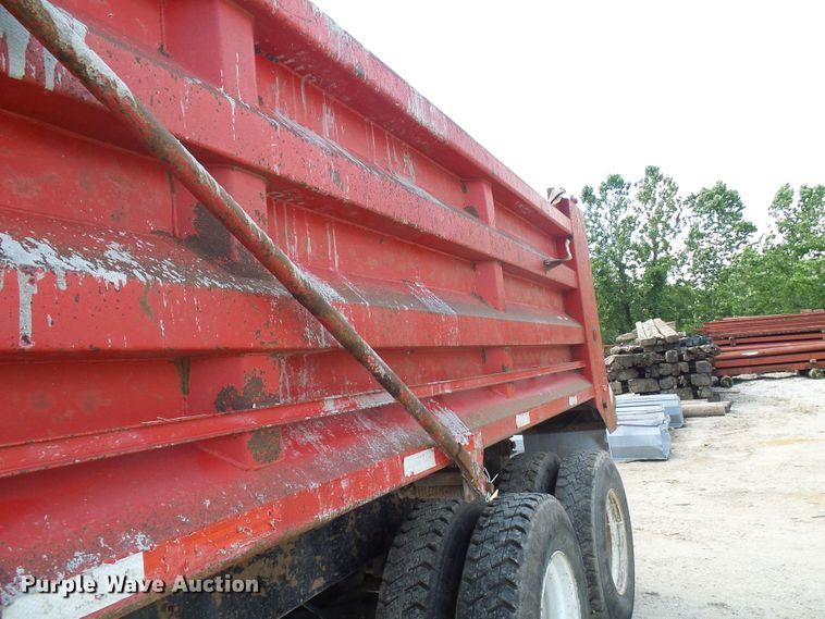 image for item DI0516 2000 Mack RD688S dump truck