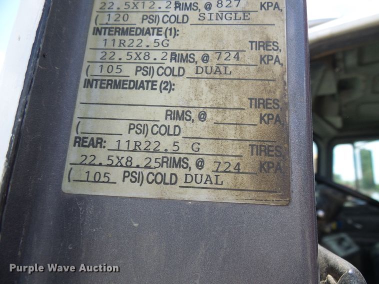 image for item DI0516 2000 Mack RD688S dump truck