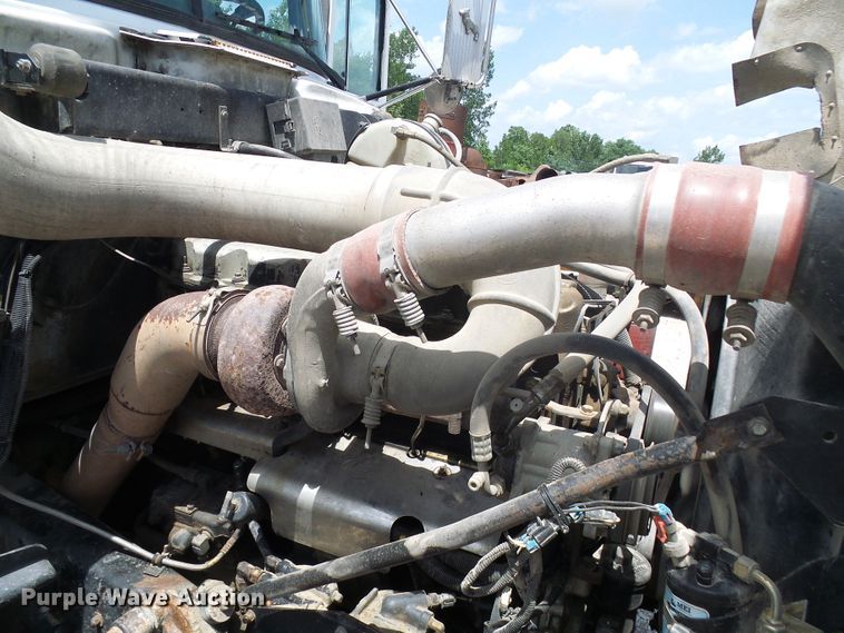 image for item DI0516 2000 Mack RD688S dump truck