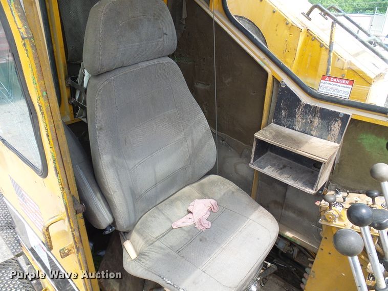 image for item DI0517 1974 American 5299 crane