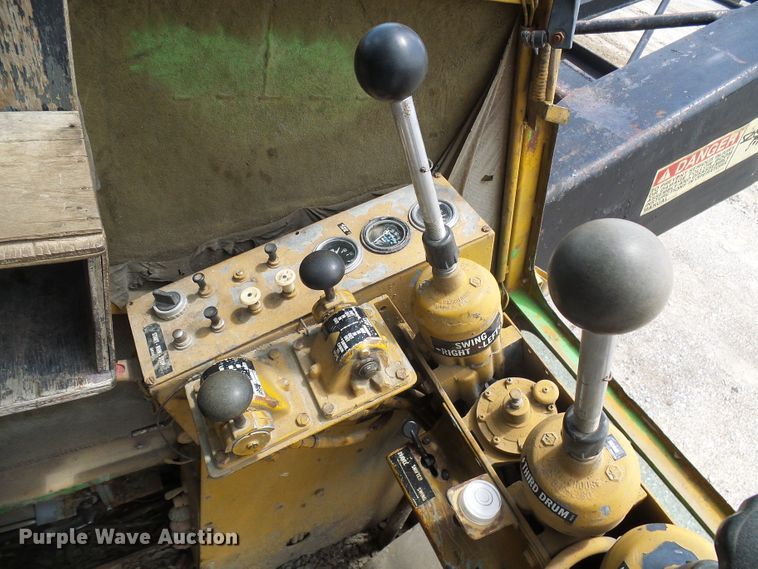 image for item DI0517 1974 American 5299 crane