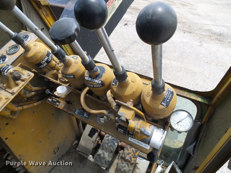 image for item DI0517 1974 American 5299 crane