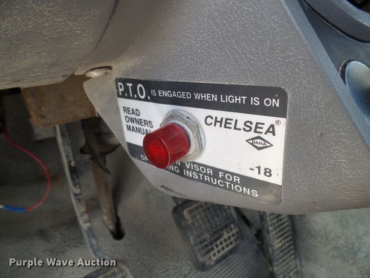 image for item DI0519 1997 Ford F700 dump flatbed truck