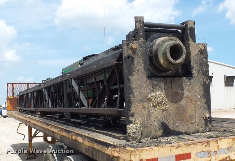 image for item DI0521 ICE 325 diesel hammer