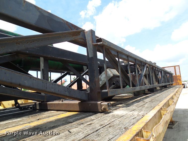 image for item DI0521 ICE 325 diesel hammer