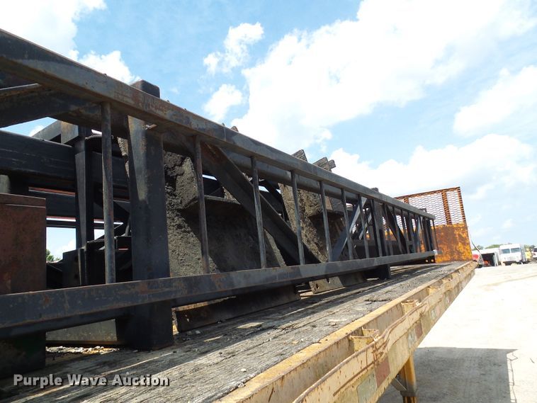 image for item DI0521 ICE 325 diesel hammer