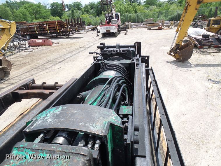 image for item DI0521 ICE 325 diesel hammer