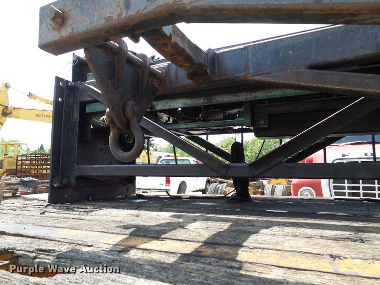 image for item DI0521 ICE 325 diesel hammer