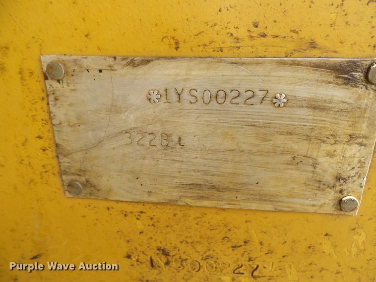 image for item DI0522 1996 Caterpillar 322B L excavator