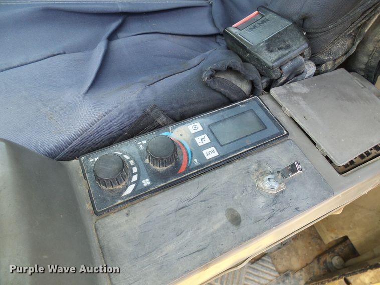 image for item DI0522 1996 Caterpillar 322B L excavator