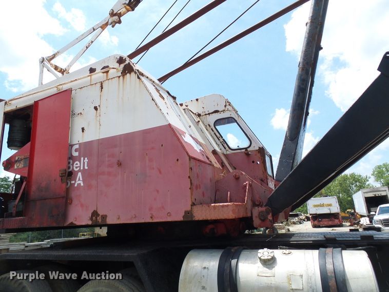 image for item DI0523 1964 Link Belt HC98-A crane