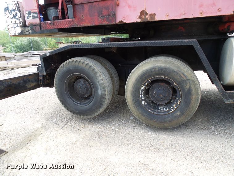 image for item DI0523 1964 Link Belt HC98-A crane