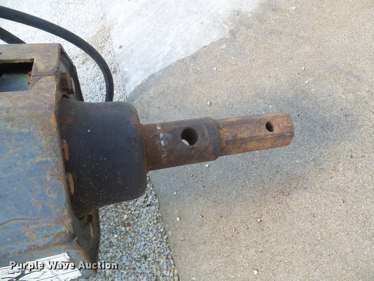 image for item DI0524 Bobcat 15C skid steer auger