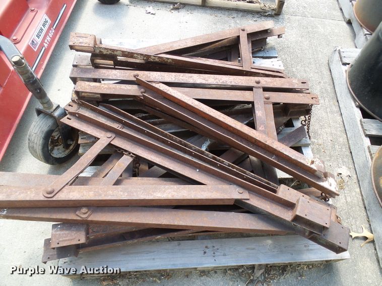 image for item DI0525 Simon concrete form accessories