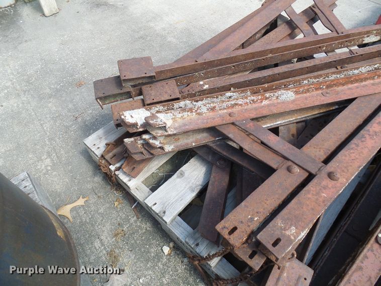 image for item DI0525 Simon concrete form accessories