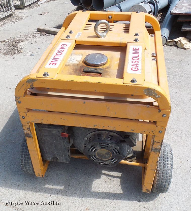 image for item DI0527 Titan 8500M generator