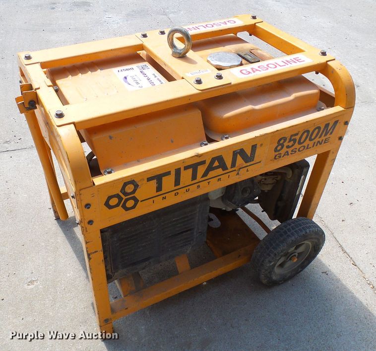 image for item DI0527 Titan 8500M generator