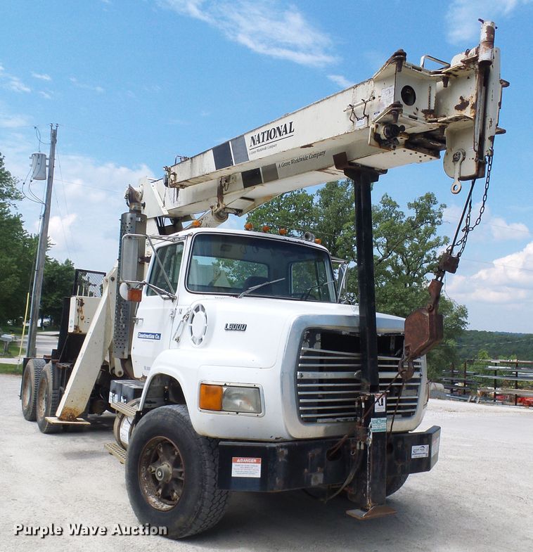 image for item DI0538 1988 Ford LTS9000 crane truck