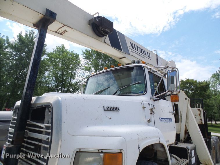 image for item DI0538 1988 Ford LTS9000 crane truck