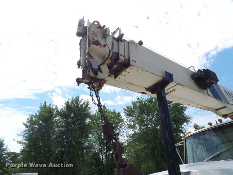 image for item DI0538 1988 Ford LTS9000 crane truck