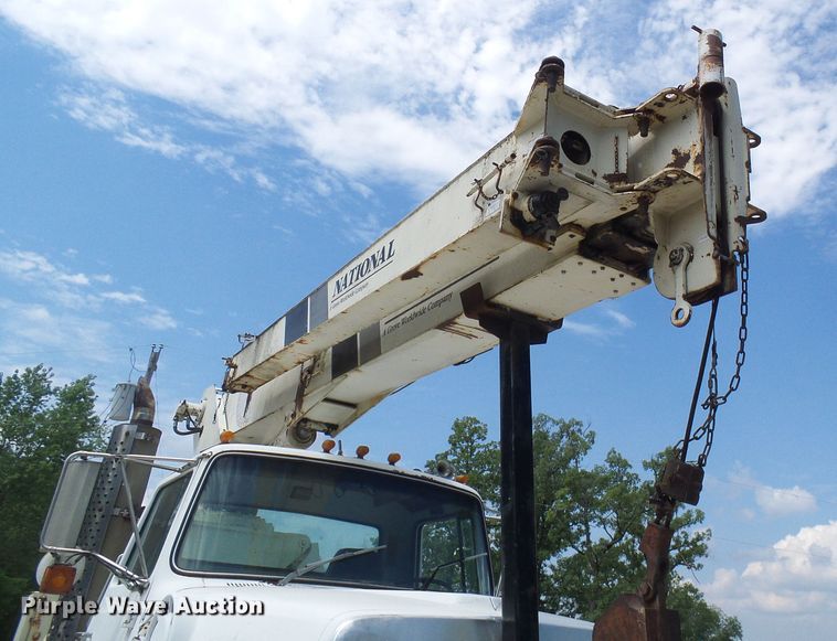 image for item DI0538 1988 Ford LTS9000 crane truck