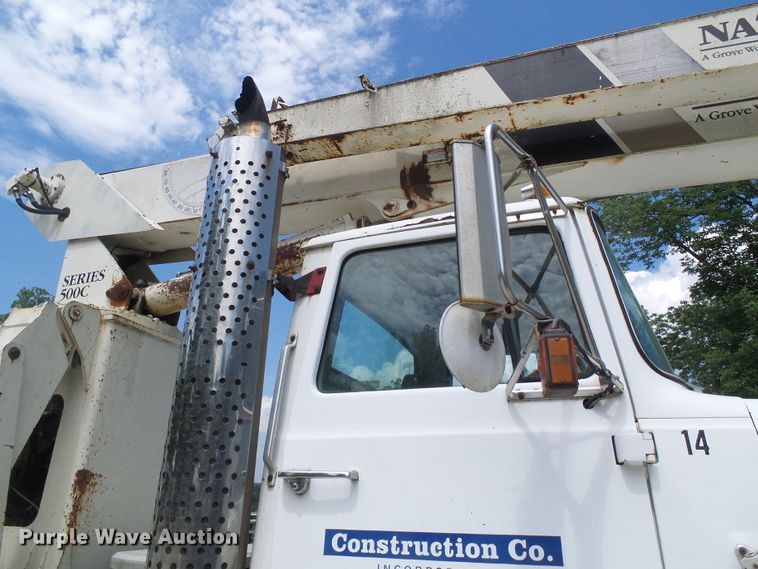 image for item DI0538 1988 Ford LTS9000 crane truck