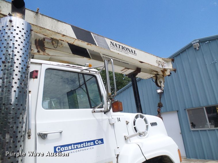 image for item DI0538 1988 Ford LTS9000 crane truck
