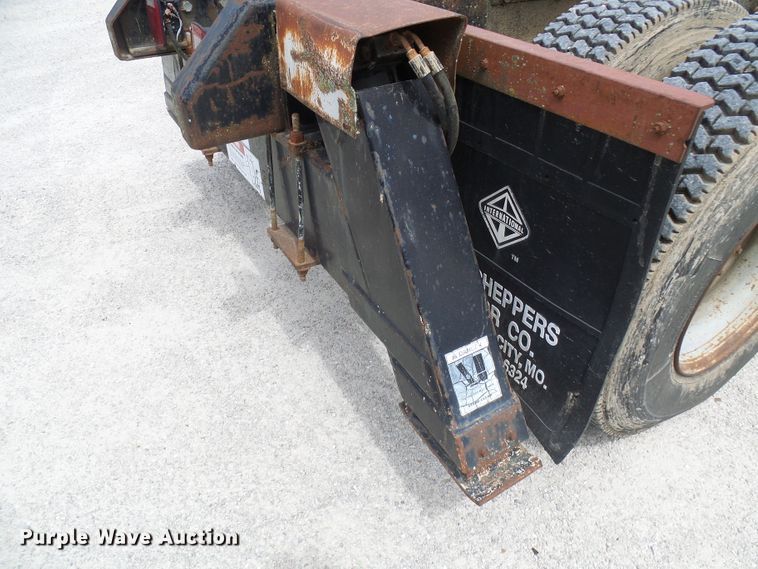 image for item DI0538 1988 Ford LTS9000 crane truck