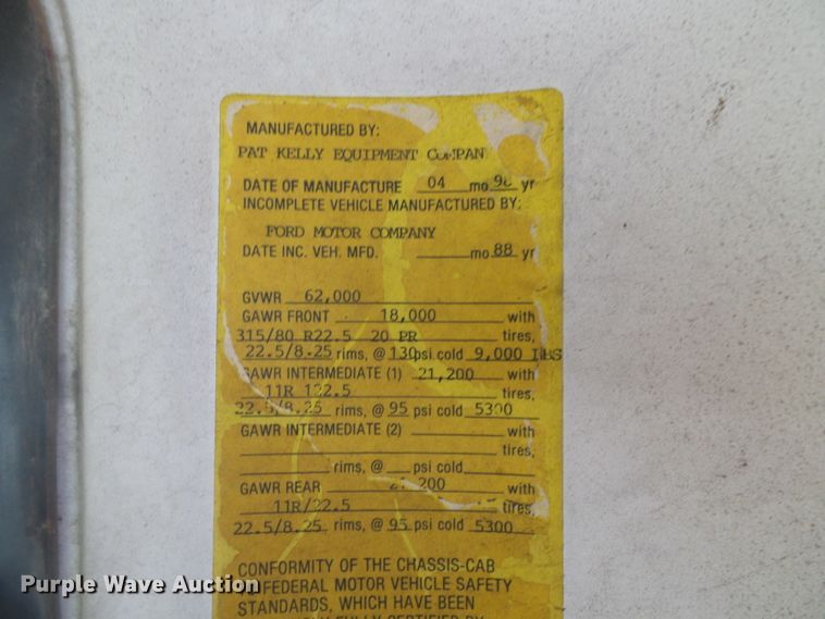 image for item DI0538 1988 Ford LTS9000 crane truck