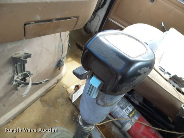 image for item DI0538 1988 Ford LTS9000 crane truck